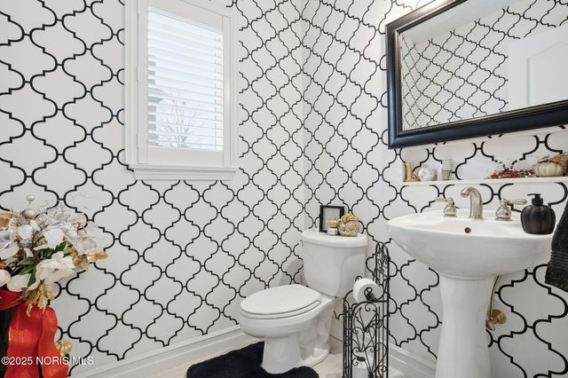 456 Strathaven Drive, Findlay, OH 45840