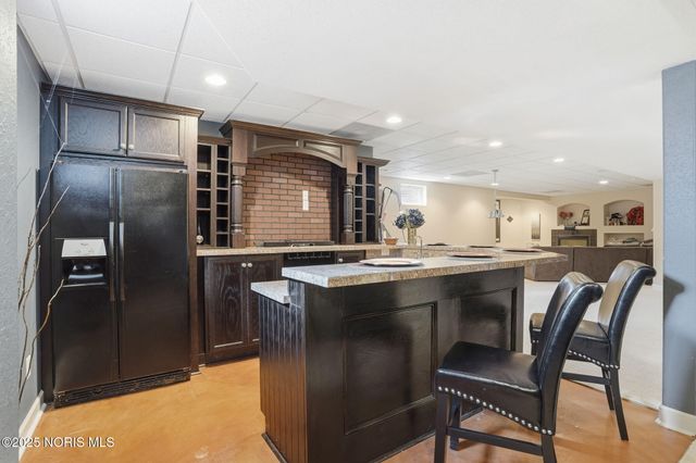 456 Strathaven Drive, Findlay, OH 45840