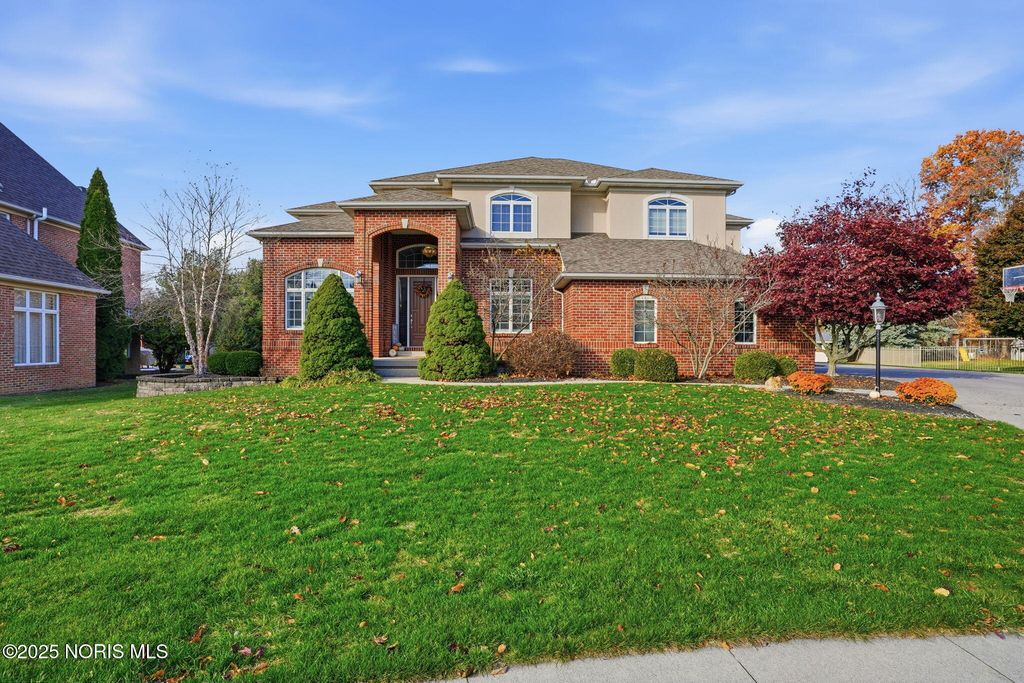 456 Strathaven Drive, Findlay, OH 45840