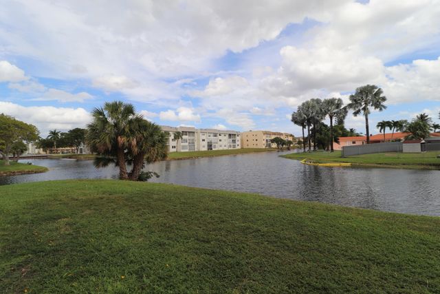 2900 N Pine Island Road 102, Sunrise, FL 33322