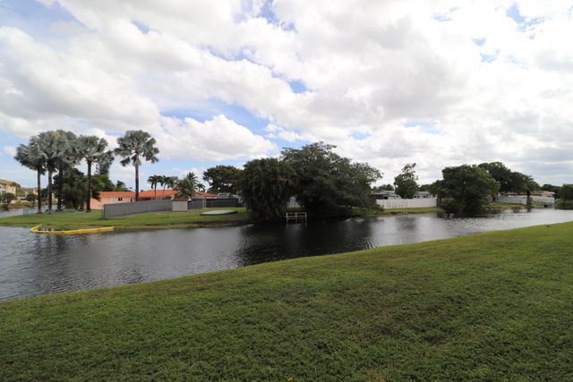 2900 N Pine Island Road 102, Sunrise, FL 33322