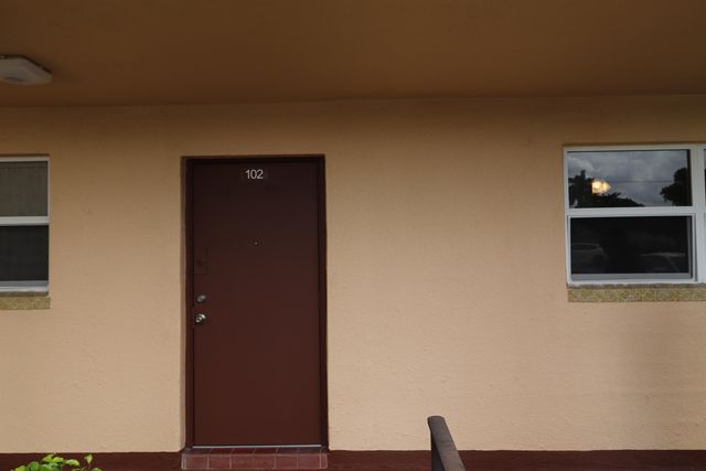 2900 N Pine Island Road 102, Sunrise, FL 33322