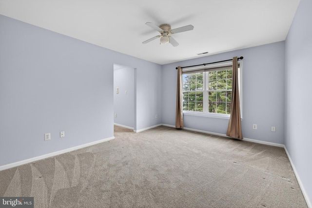 11 ROLLING GLEN CT, Mount Laurel, NJ 08054