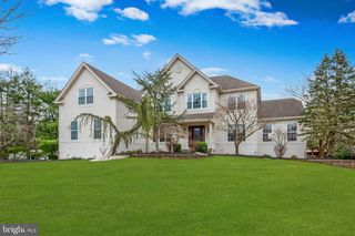 11 ROLLING GLEN CT, Mount Laurel, NJ 08054