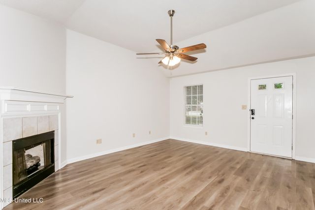 1712 Thomas Street, Horn Lake, MS 38637