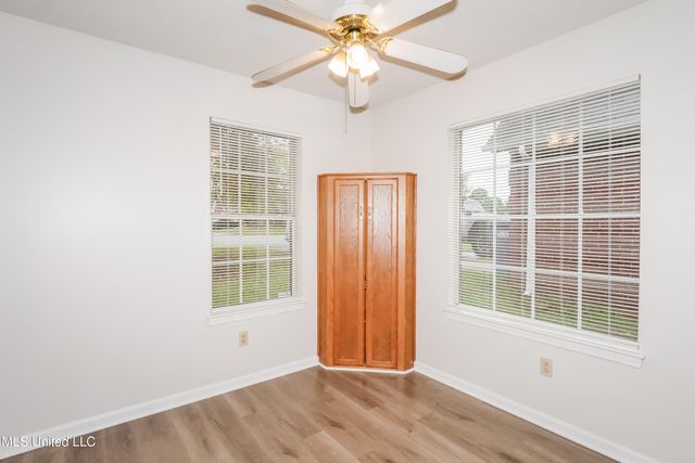 1712 Thomas Street, Horn Lake, MS 38637