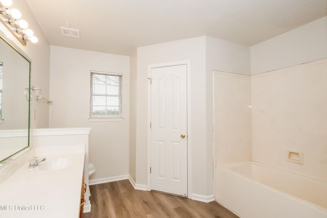 1712 Thomas Street, Horn Lake, MS 38637