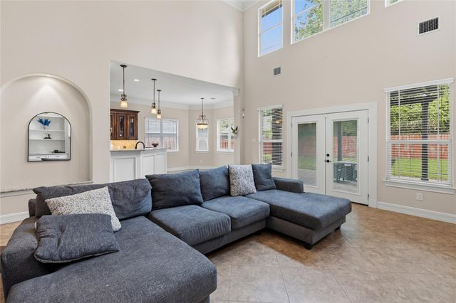 754 Holly Springs Drive, Conroe, TX 77302