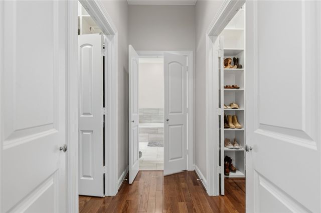 754 Holly Springs Drive, Conroe, TX 77302