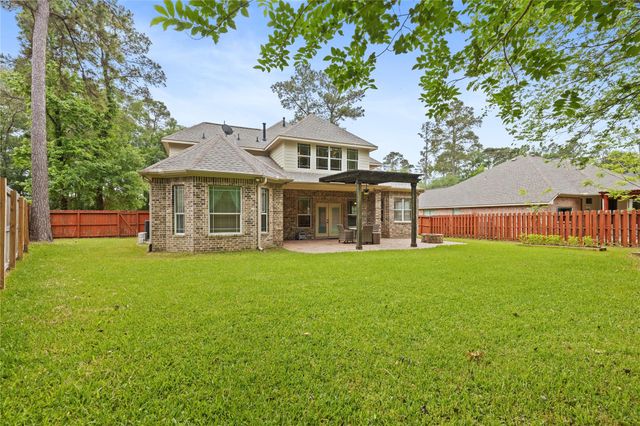 754 Holly Springs Drive, Conroe, TX 77302