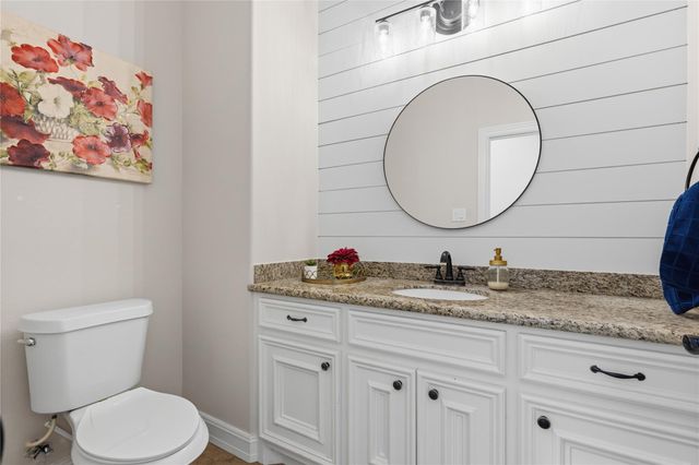 754 Holly Springs Drive, Conroe, TX 77302