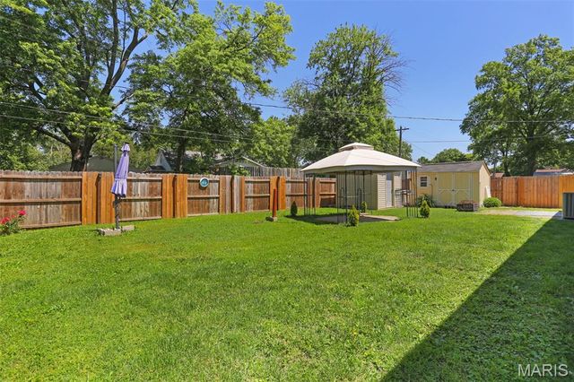 117 W Oak Street, Mascoutah, IL 62258