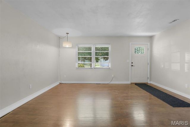 117 W Oak Street, Mascoutah, IL 62258