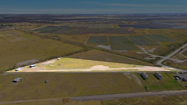 11330 Barak Road, Guy, TX 77444