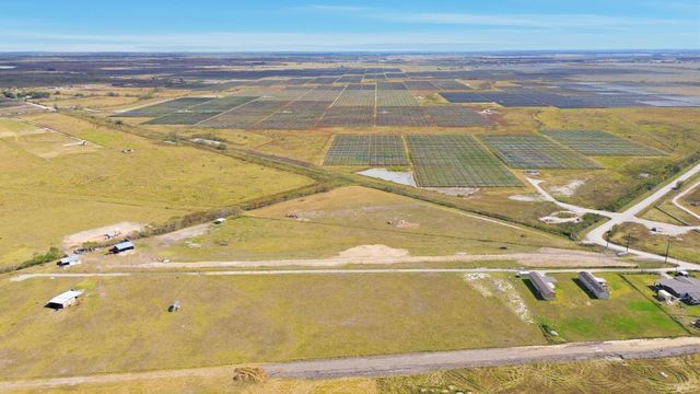 11330 Barak Road, Guy, TX 77444