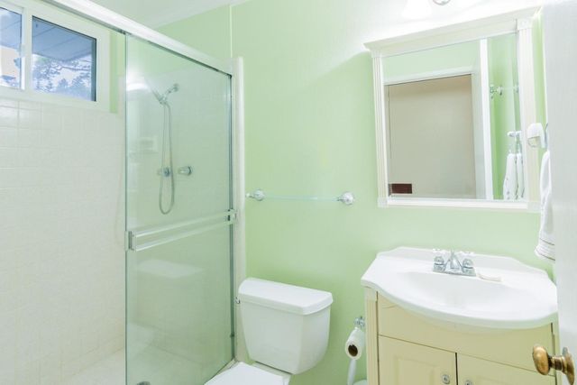 2945 San Juan Boulevard, Belmont, CA 94002