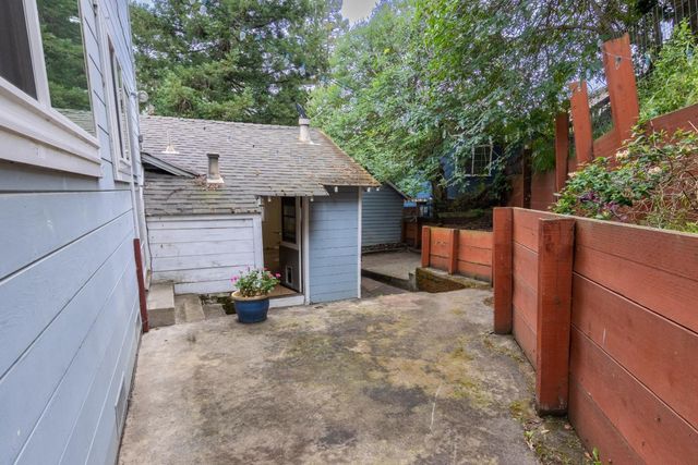 2945 San Juan Boulevard, Belmont, CA 94002