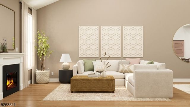 64 Eastwood Ter, East Hanover Twp., NJ 07936