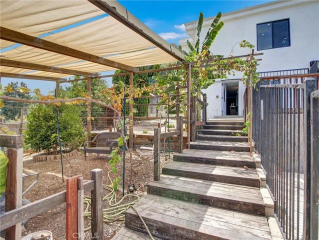 4324 Corona, Los Angeles, CA 90032