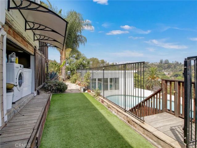 4324 Corona, Los Angeles, CA 90032