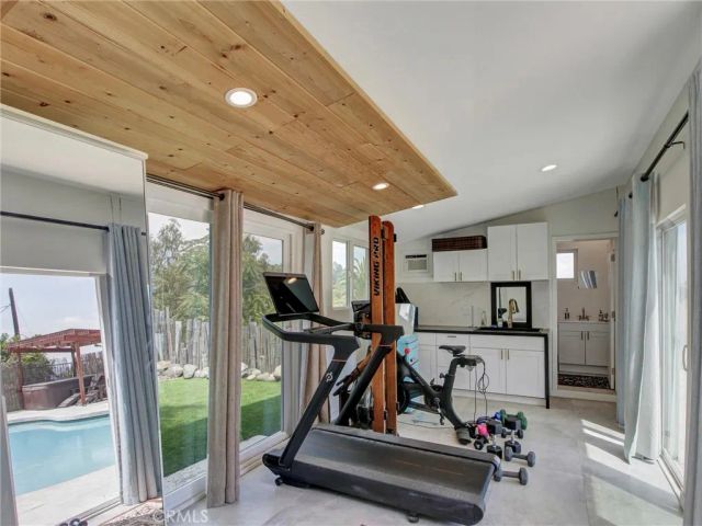 4324 Corona, Los Angeles, CA 90032