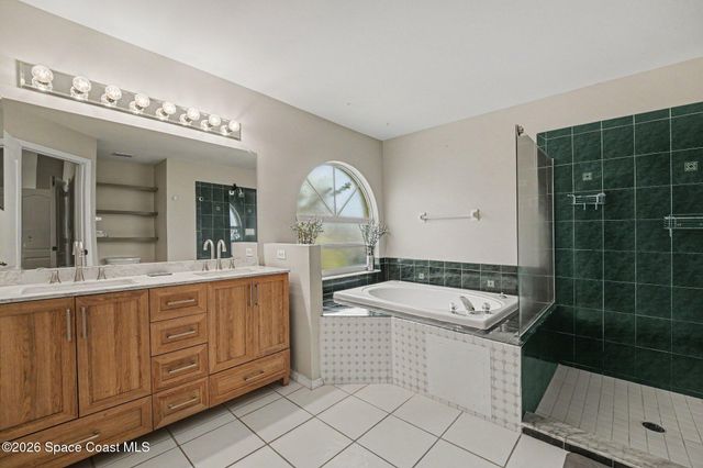 722 Falls Creek Drive, Melbourne, FL 32904