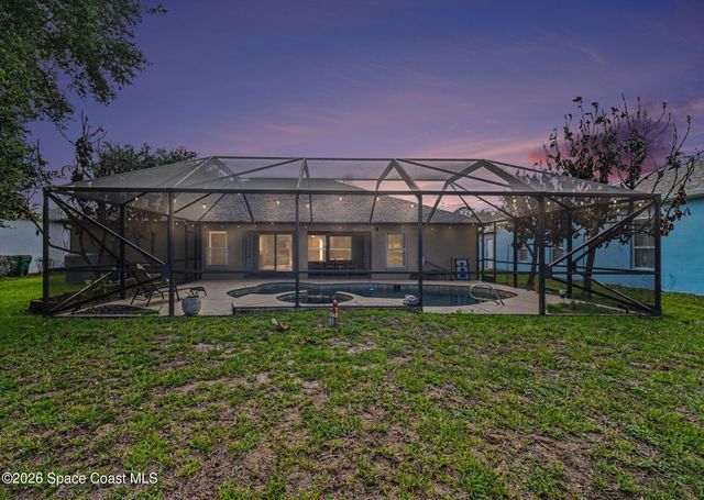 722 Falls Creek Drive, Melbourne, FL 32904