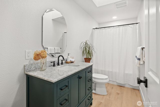 16046 179th Place NE, Woodinville, WA 98072