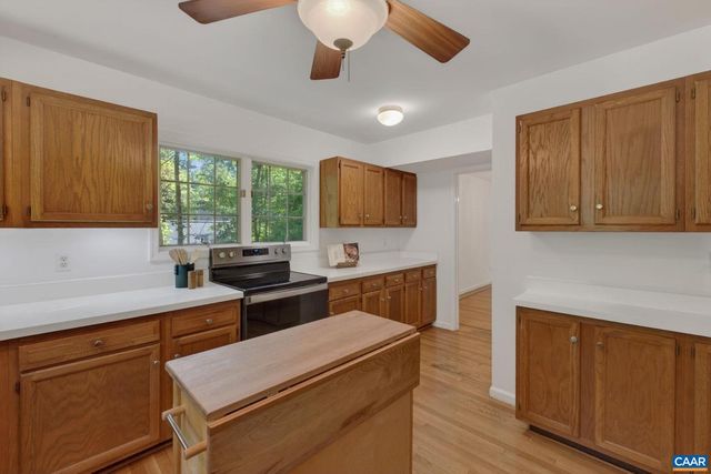255 HOMESTEAD LN, Charlottesville, VA 22902
