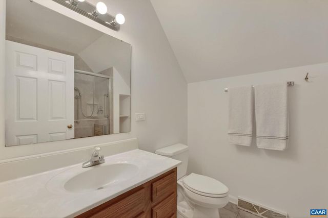 255 HOMESTEAD LN, Charlottesville, VA 22902