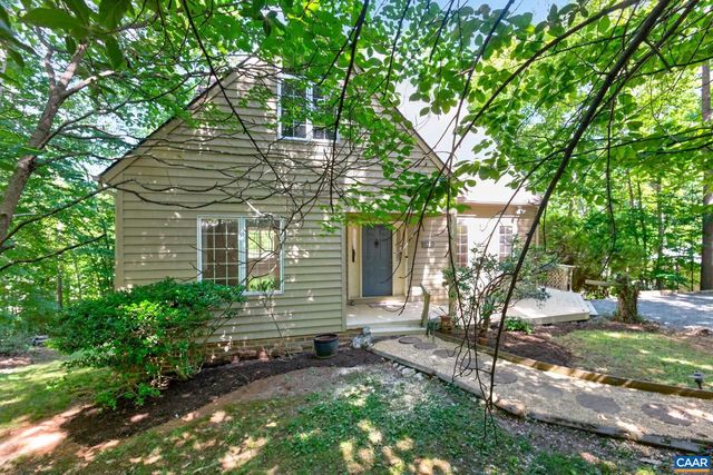 255 HOMESTEAD LN, Charlottesville, VA 22902