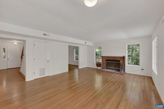 255 HOMESTEAD LN, Charlottesville, VA 22902