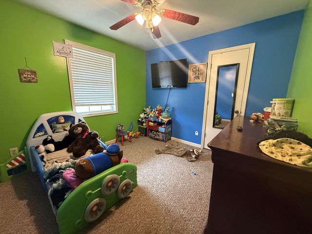 150 Deerwood Rd, Hohenwald, TN 38462