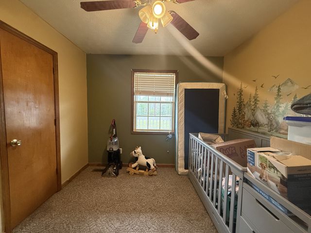 150 Deerwood Rd, Hohenwald, TN 38462