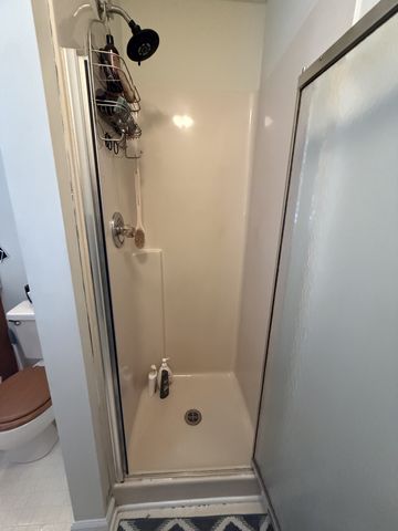 150 Deerwood Rd, Hohenwald, TN 38462