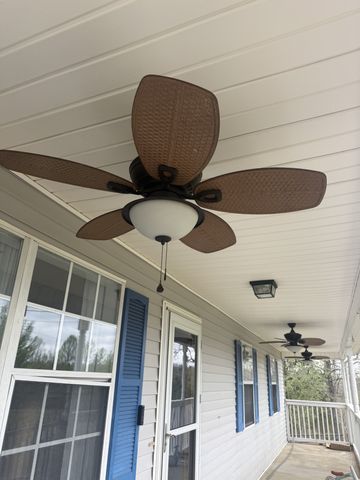 150 Deerwood Rd, Hohenwald, TN 38462