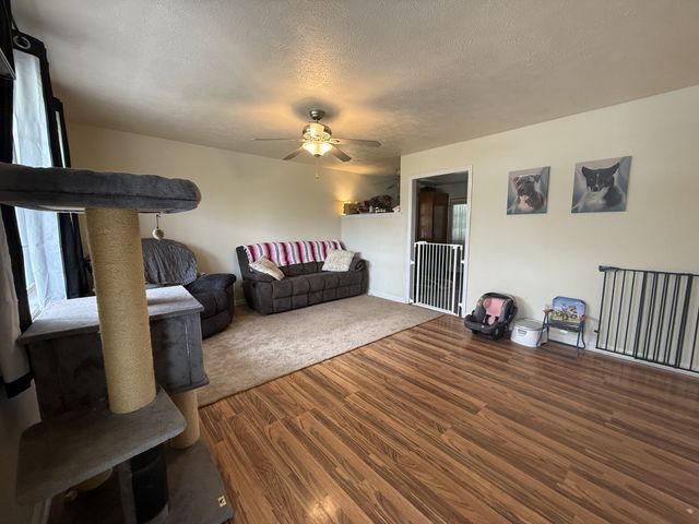 150 Deerwood Rd, Hohenwald, TN 38462