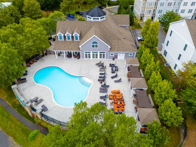 505 Copper Square Drive 505, Bethel, CT 06801