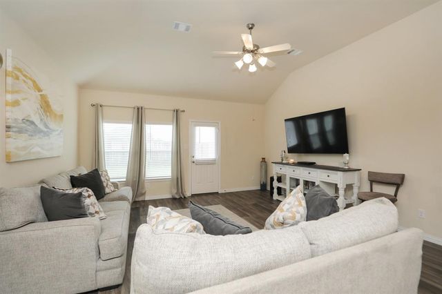4714 S Richwood Drive, Richmond, TX 77469