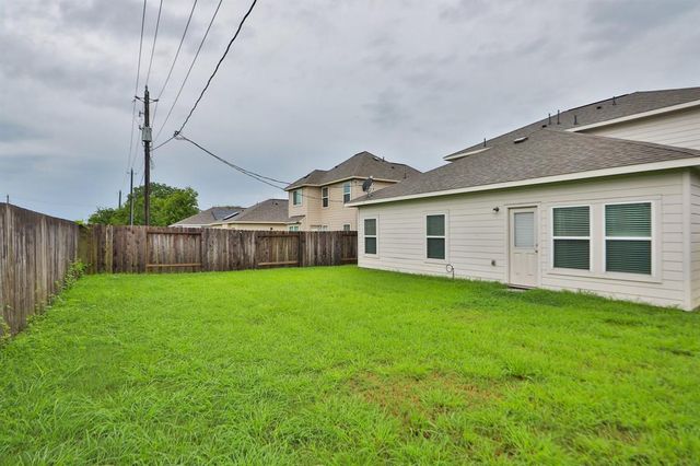 4714 S Richwood Drive, Richmond, TX 77469
