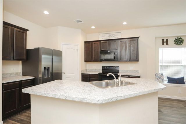 4714 S Richwood Drive, Richmond, TX 77469