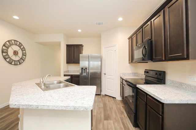 4714 S Richwood Drive, Richmond, TX 77469