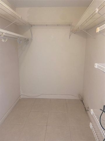 408 Grantham A 408, Deerfield Beach, FL 33442