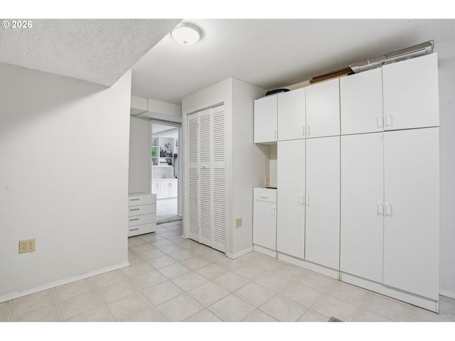 1720 7TH St, Columbia City, OR 97018