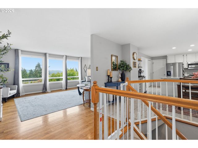 1720 7TH St, Columbia City, OR 97018
