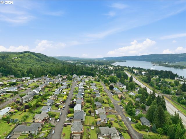 1720 7TH St, Columbia City, OR 97018