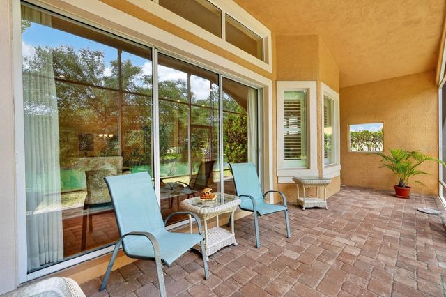 10 LAKESIDE WAY, Palm Coast, FL 32137