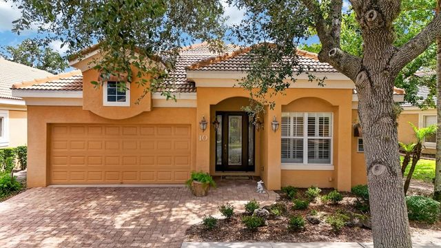 10 LAKESIDE WAY, Palm Coast, FL 32137