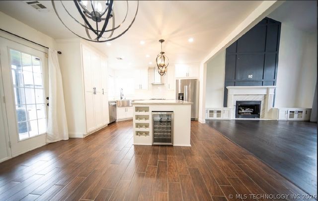 207 N Valley Drive, Catoosa, OK 74015