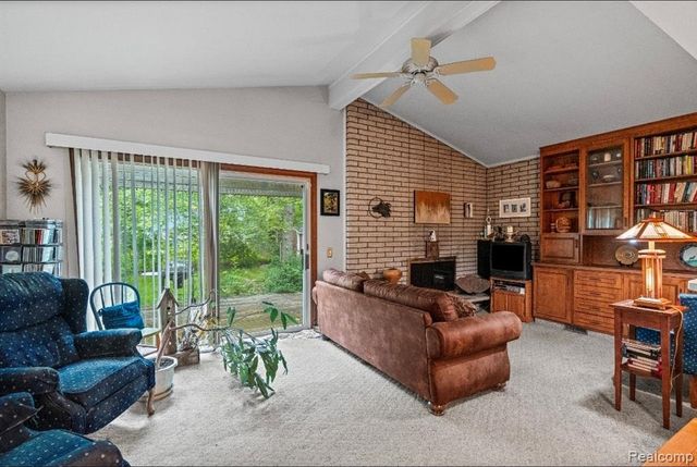 439 Windmill Point Drive, Flushing, MI 48433